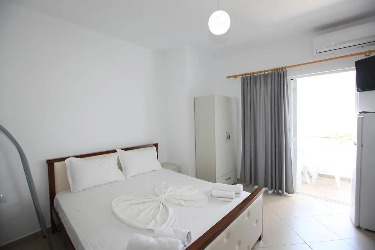 Villa Kristjana Ksamil Hotel