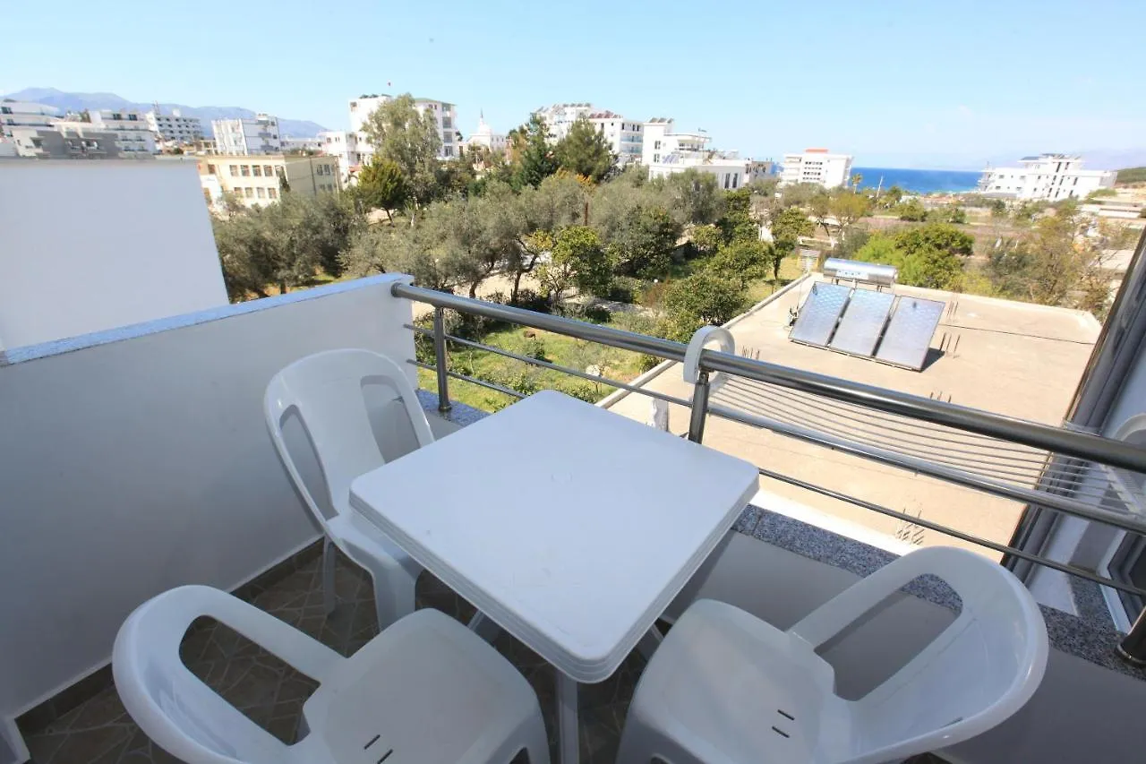 Villa Kristjana קסאמיל מלון